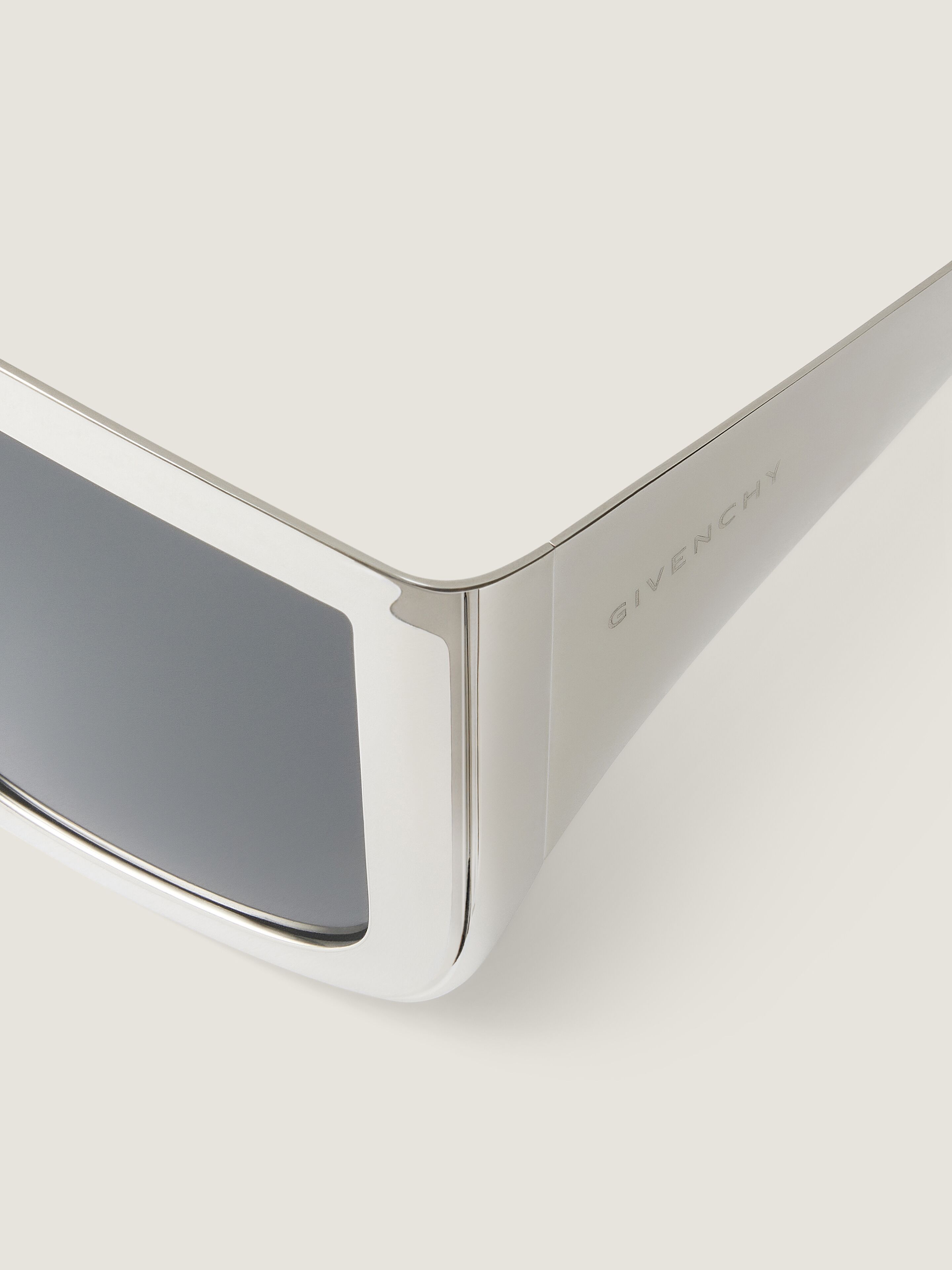 Square sunglasses in metal